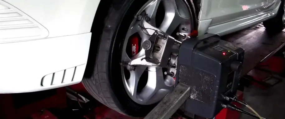 Roanoke Wheel Alignment by E & E Automotive